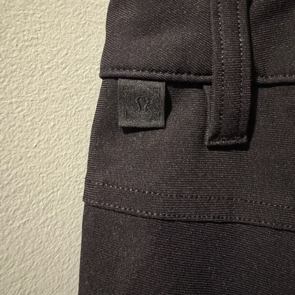 Lululemon black stretch pants - 34 x 28.5 - Picture 3 of 6